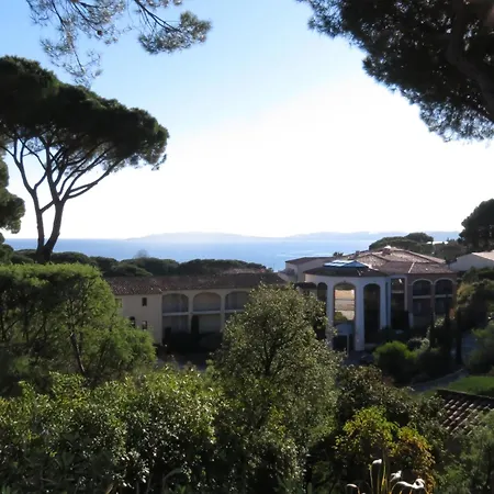 2 Pieces Avec Piscine Et Garage, Animaux Acceptes A - Fr-1-780-45 Apartment Sainte-Maxime