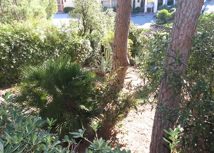 2 Pièces Avec Jardin, Garage Et Piscine à - Fr-1-780-45 Appartamento *