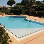 2 Pieces Avec Piscine Et Garage, Animaux Acceptes A - Fr-1-780-45 Sainte-Maxime